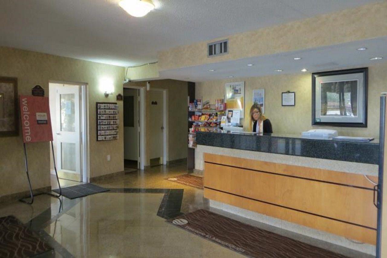 Comfort Inn Meadowvale Mississauga Dış mekan fotoğraf