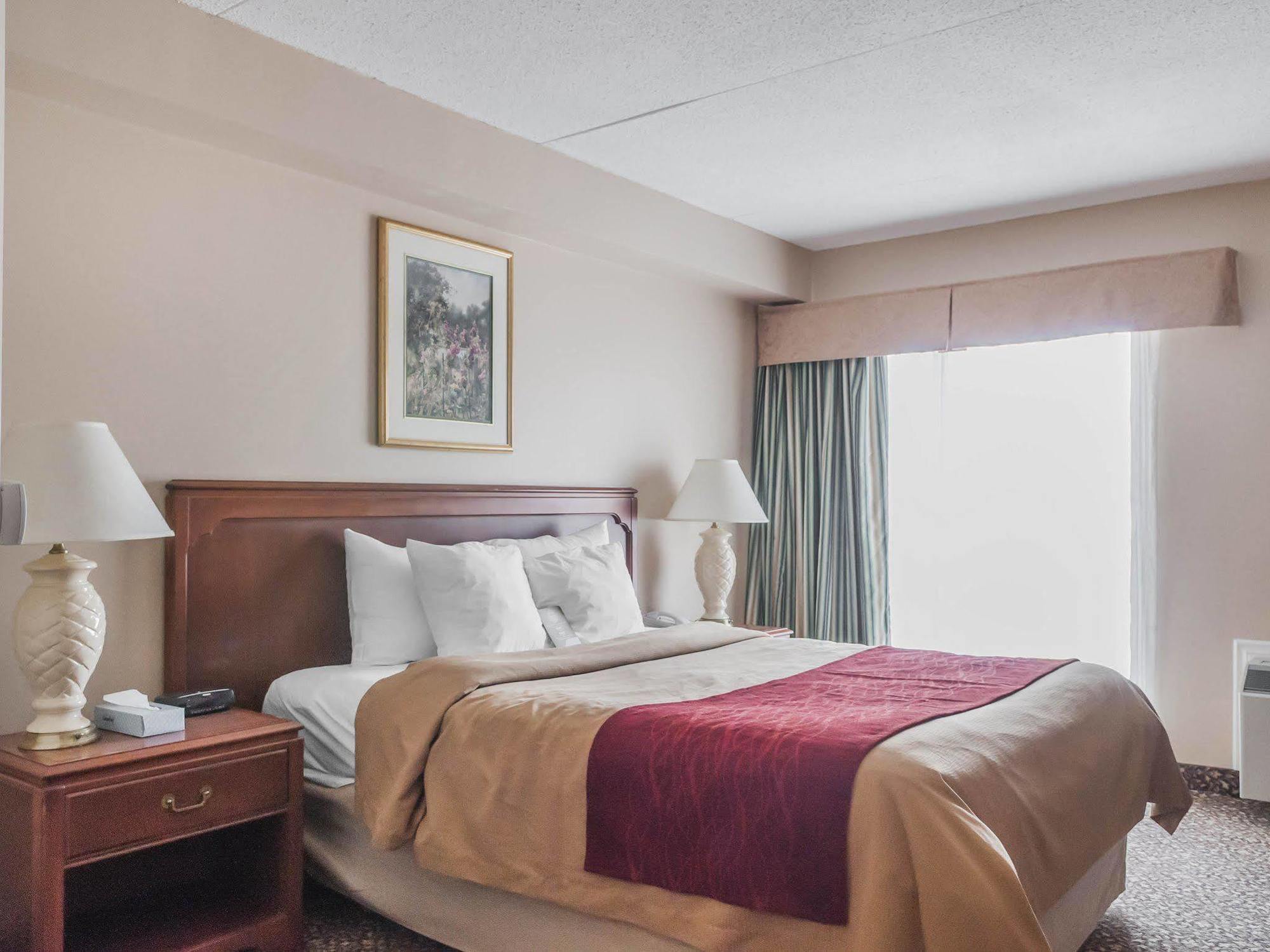 Comfort Inn Meadowvale Mississauga Dış mekan fotoğraf