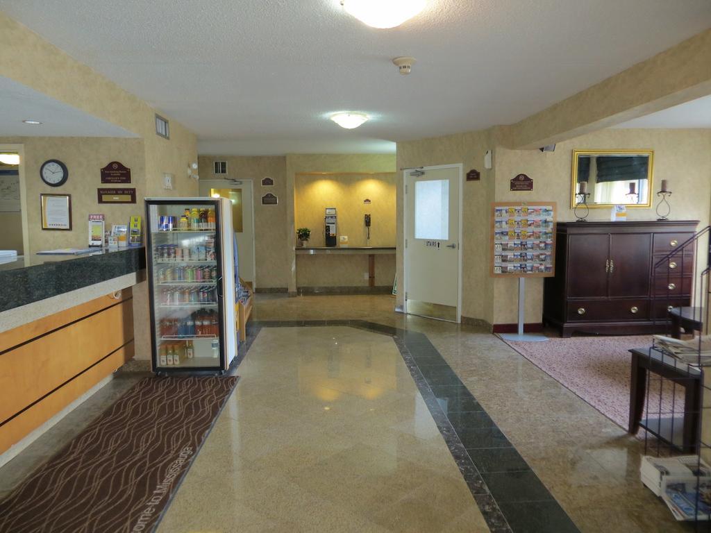 Comfort Inn Meadowvale Mississauga Dış mekan fotoğraf